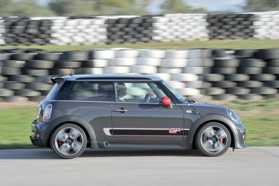  Mini Cooper GP JCW 2014 года  (фото 72 из 92)